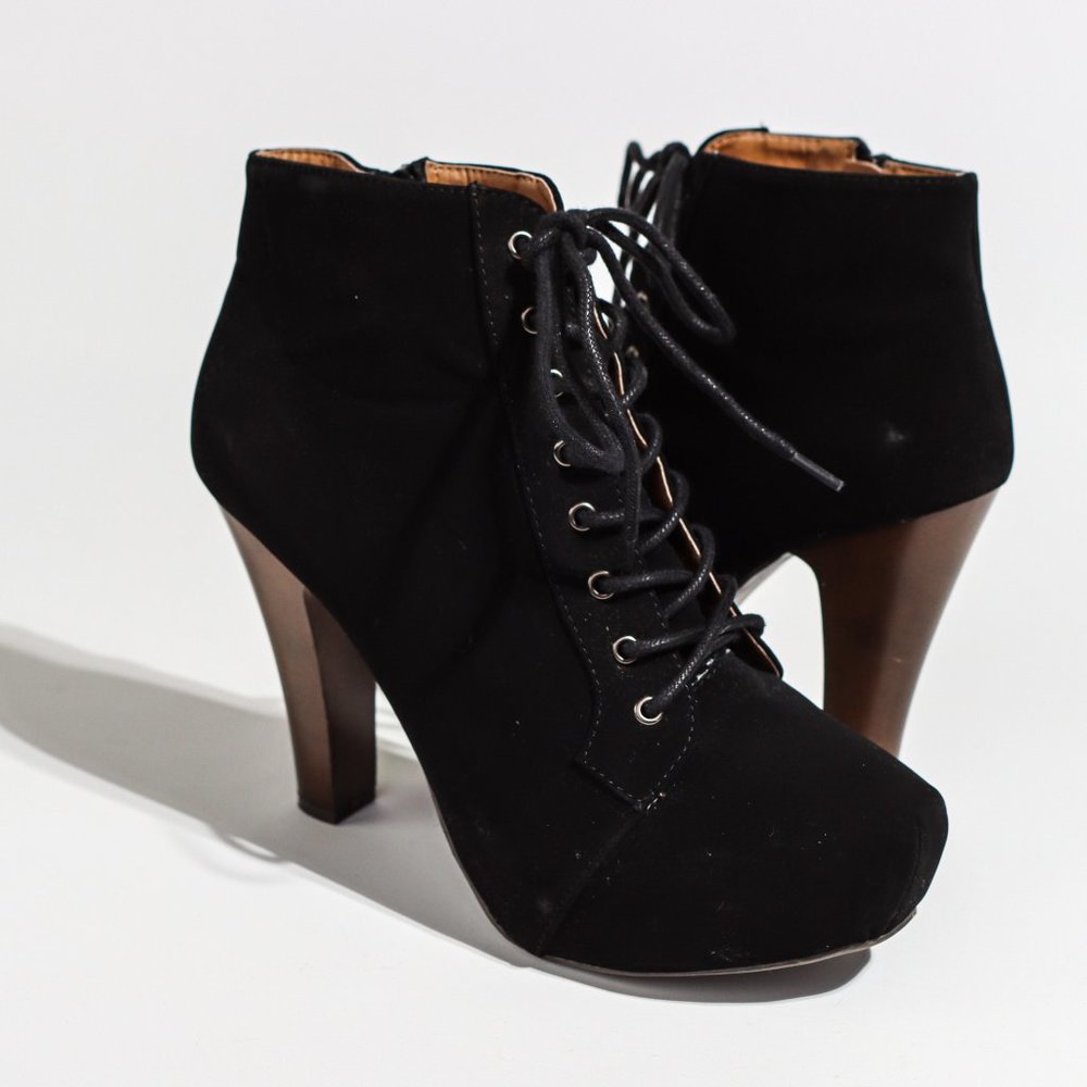 Black Lace-Up High Heel Granny Boots Size 8.5 Vegan Suede 4” Chunky Wooden Heel